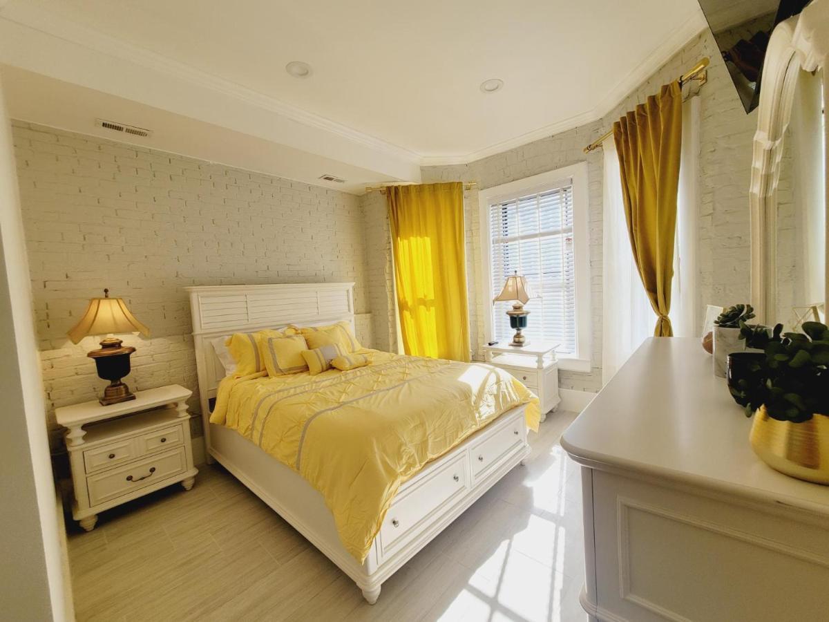 May Flower Hostel Llc วอชิงตัน ภายนอก รูปภาพ